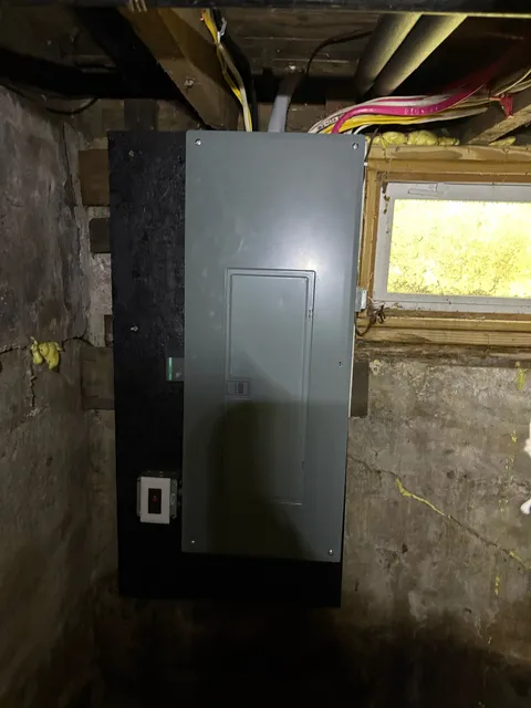 Stephen Moro Electrician LLC work photo