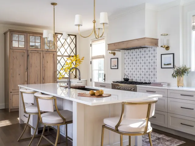 A diverse range of kitchen designs blending aesthetics and efficiency.