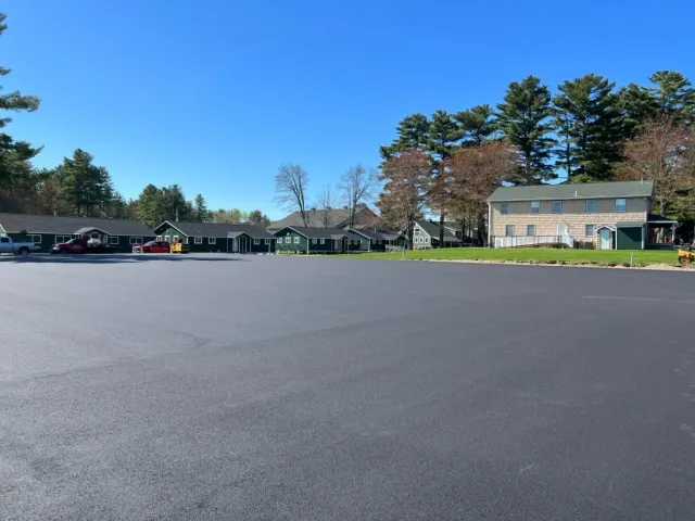 work photo from pinetreepaving.com