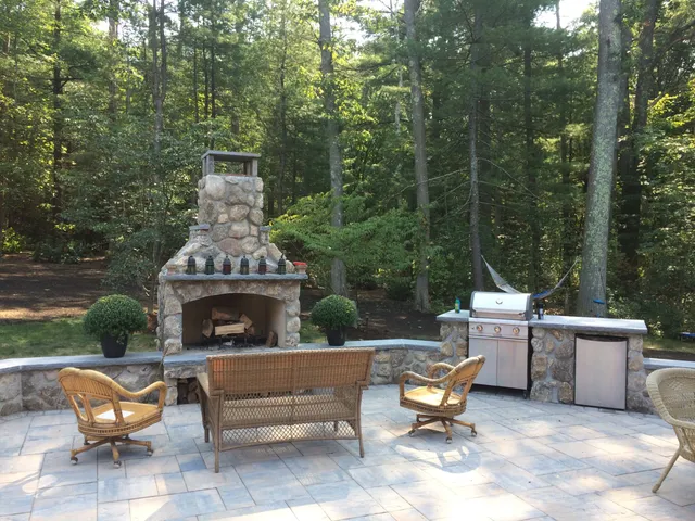 work photo from mackinlandscaping.com