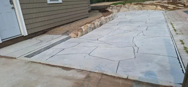 work photo from estebans-landscaping.com