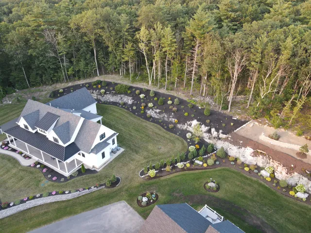 work photo from hunterslandscapingllc.com