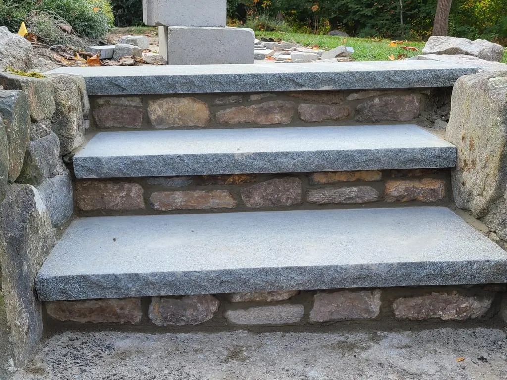 Ramos Construction - General Contracting | Decks | Painting | Trim | Siding | Roof