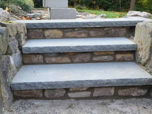 Ramos Construction - General Contracting | Decks | Painting | Trim | Siding | Roof