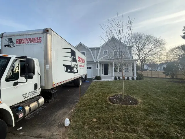 depenable moving storage truck.jpg