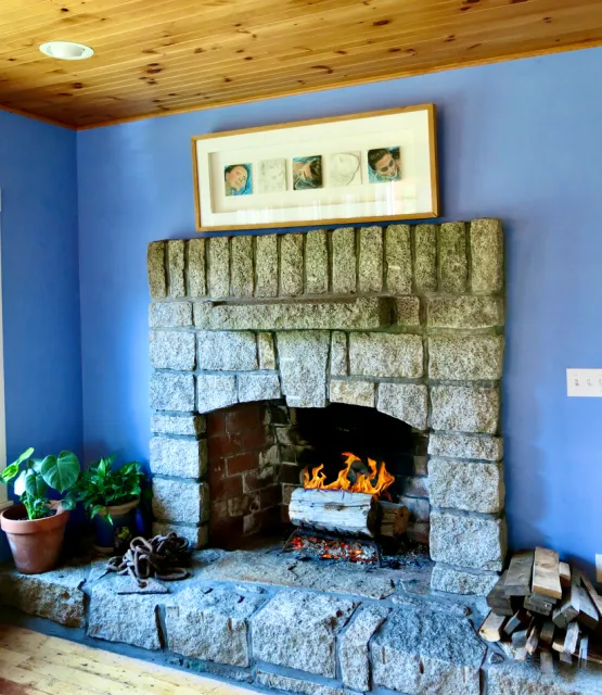 Indoor Fireplace_w flames.png
