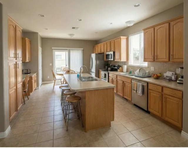 The same kitchen before the remodel