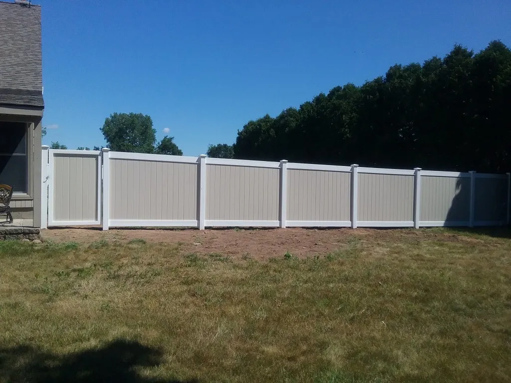 work photo from fenceitinllc.com