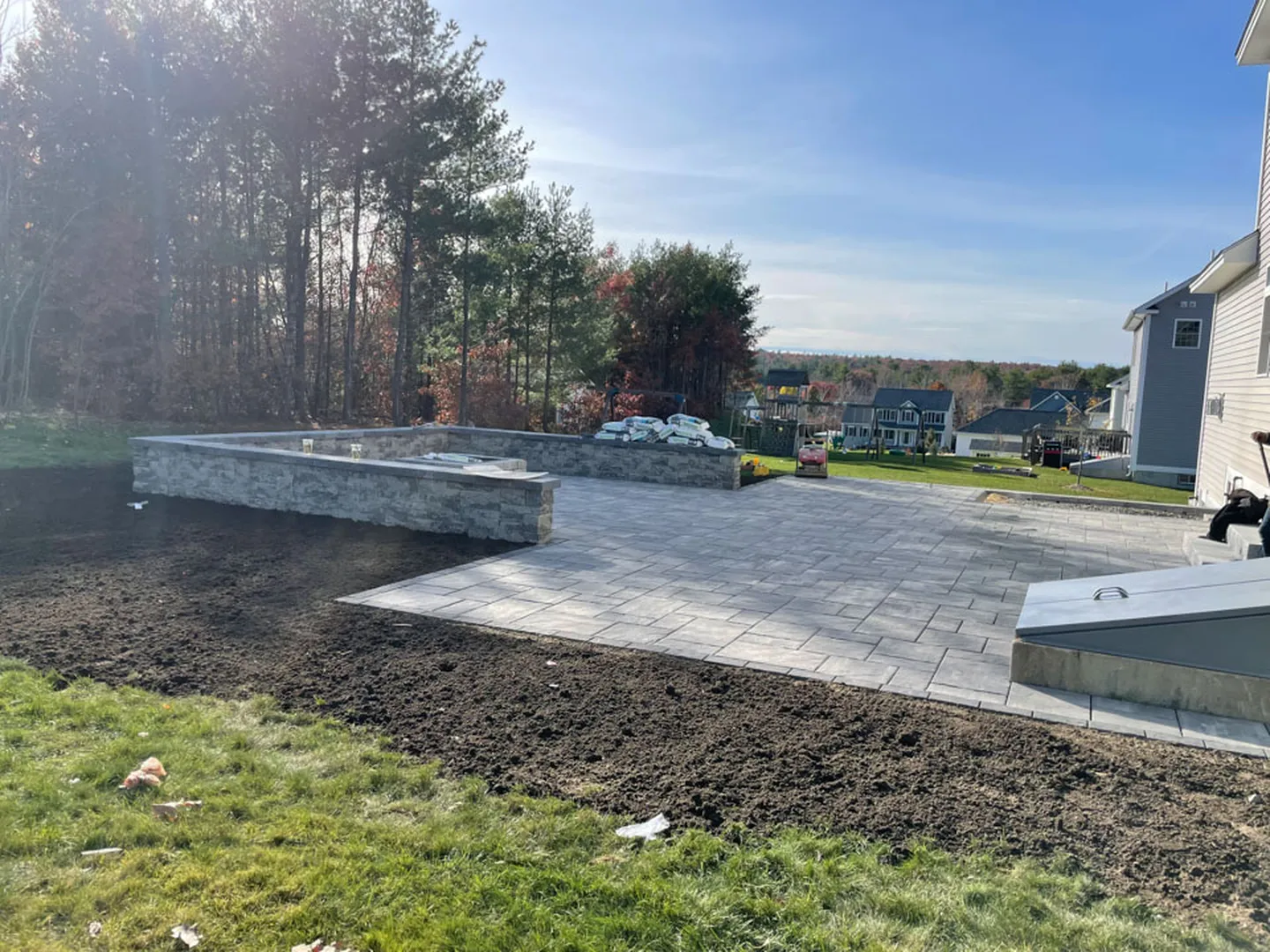 Nehemias Landscaping & Construction