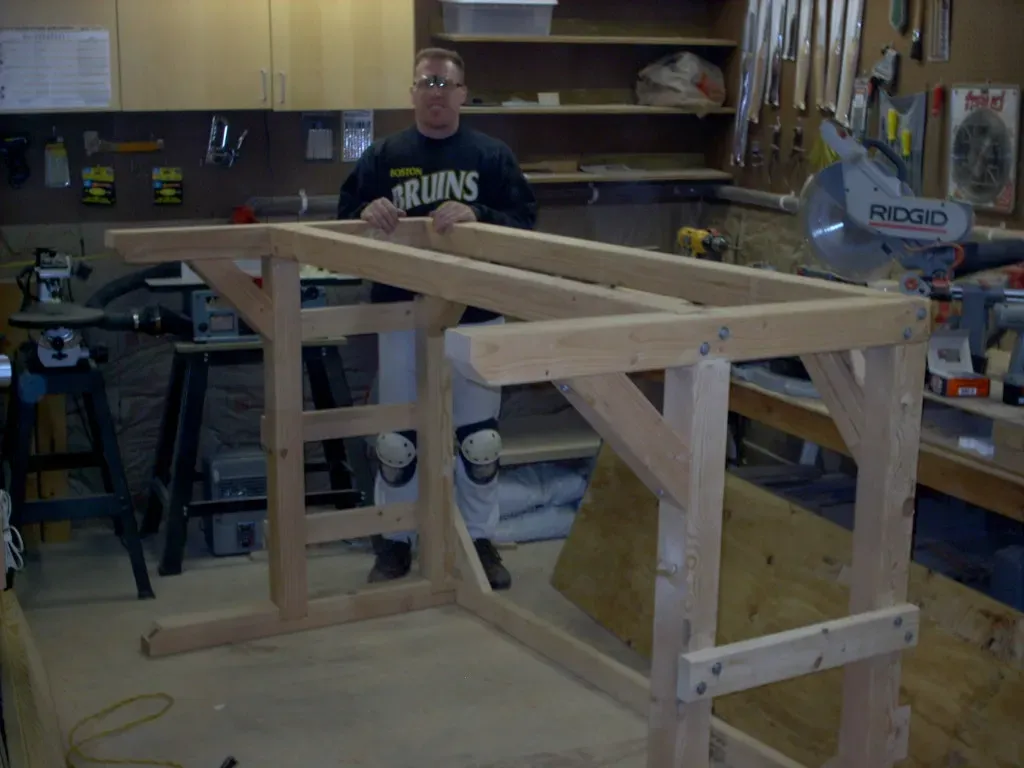 work photo from creativecustomcarpentry.us