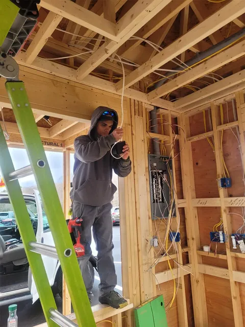 work photo from chrisbonneyelectric.com