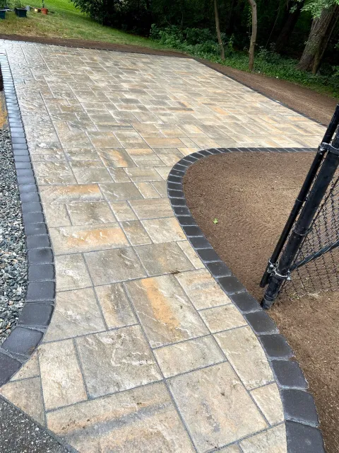land-solutions-paver-patios-installation-reading-ma-33.jpg