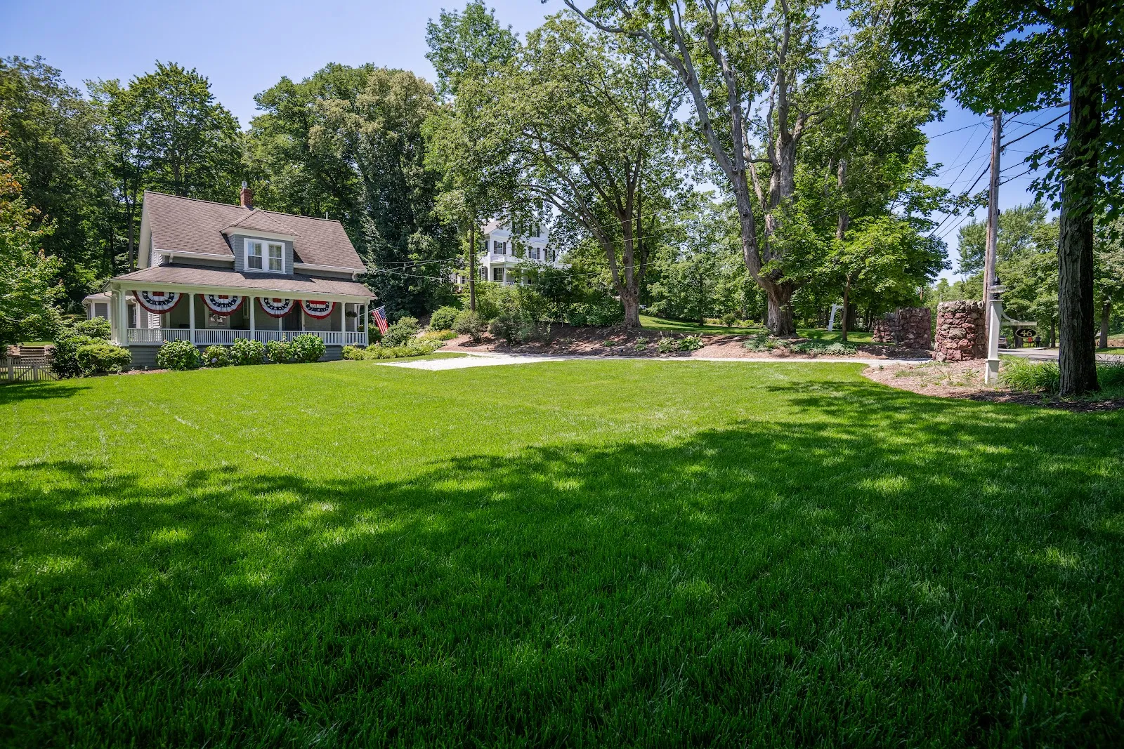 Pungitore Landscaping