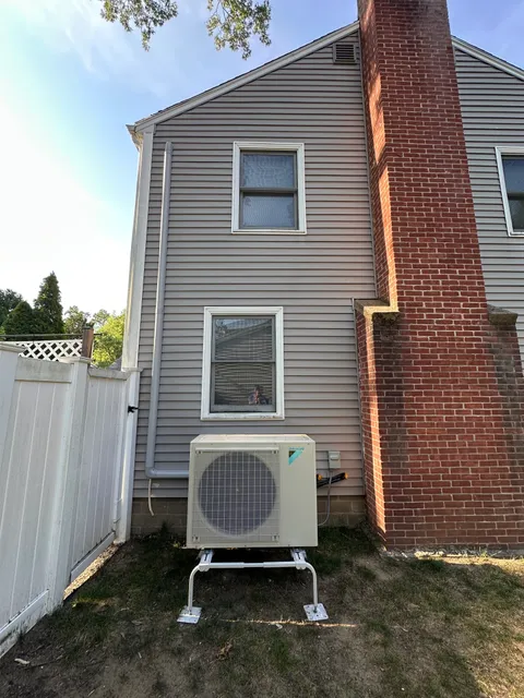 Air Experts work photo