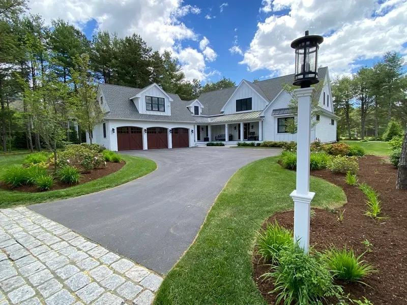 Trademark Lawns - Mulch & Installations