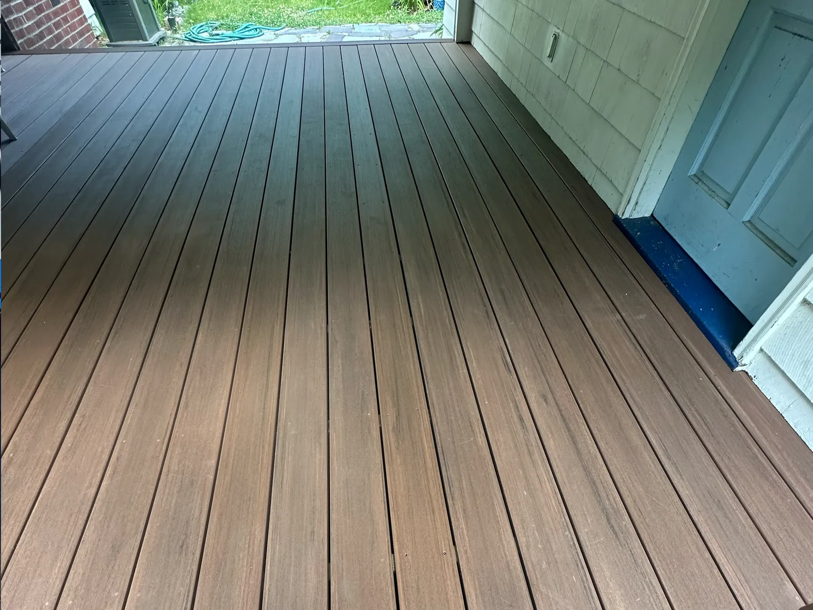 work photo from petersdeckbuilders.com