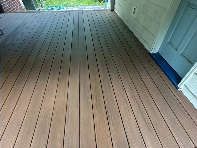 work photo from petersdeckbuilders.com