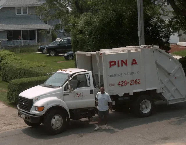 Dumpster truck