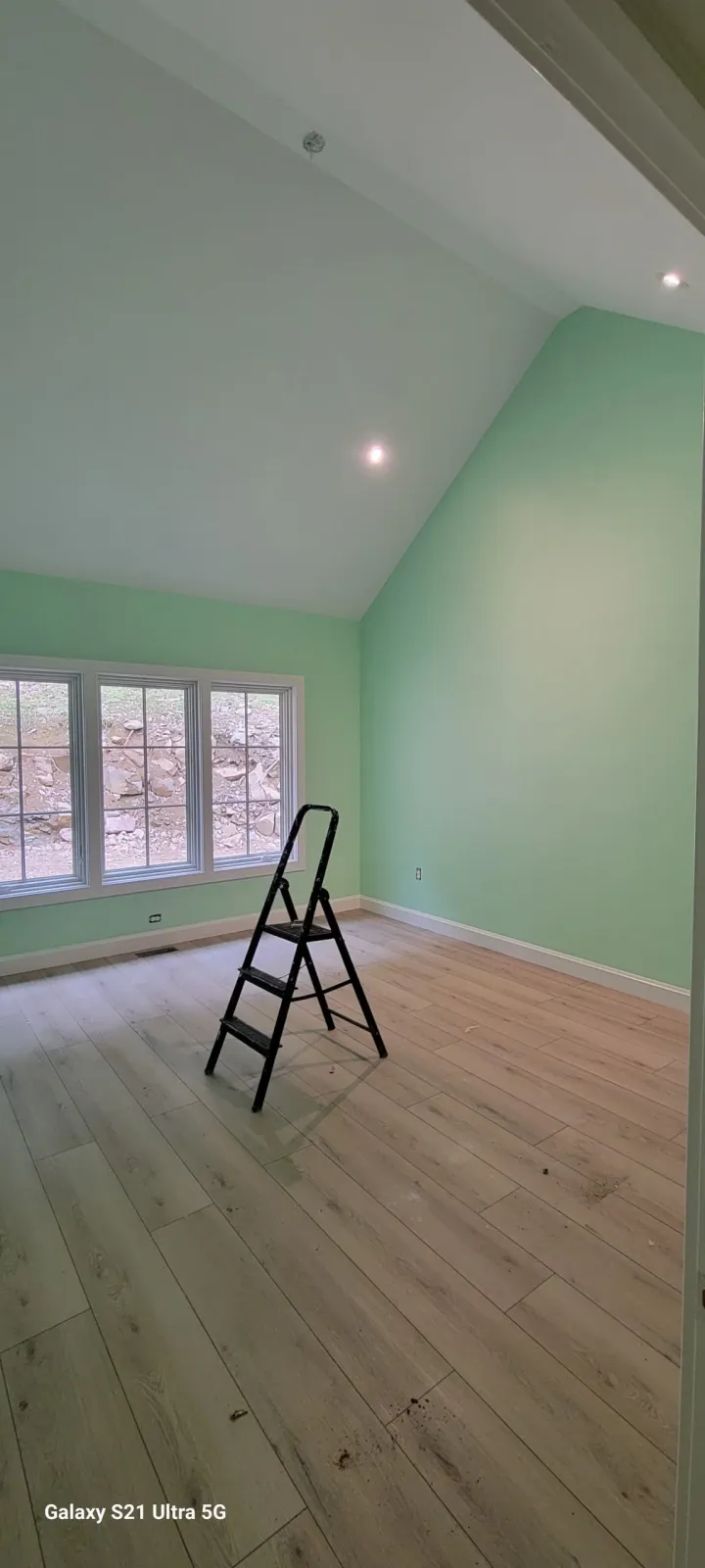 work photo from mannypaintingllc.com