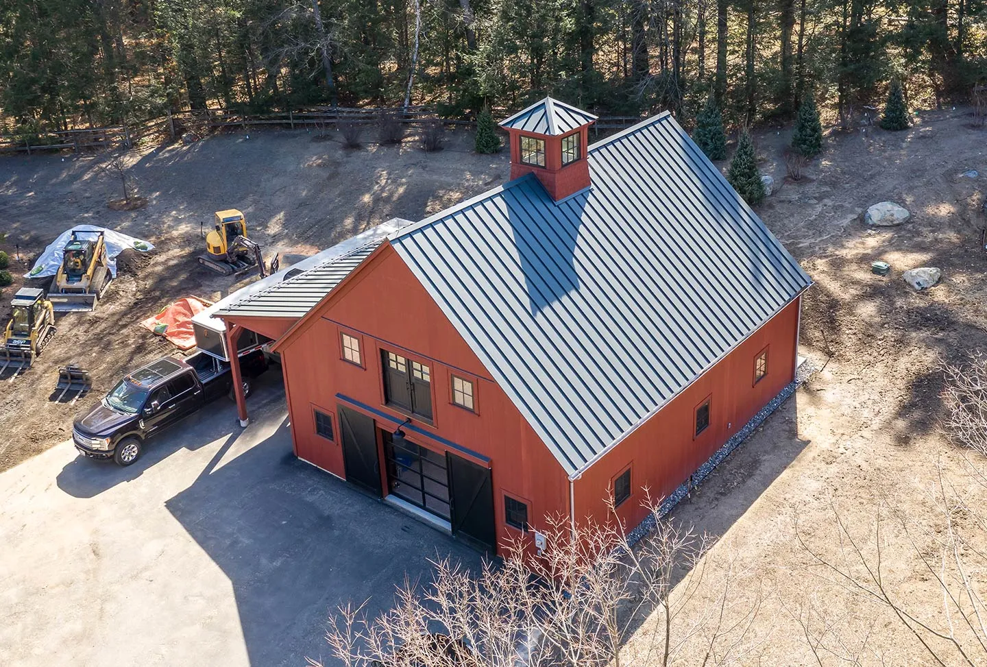 Paul E. Dutelle Roofers - Red Barn