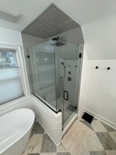 work photo from oliveriarchitecturalglass.com