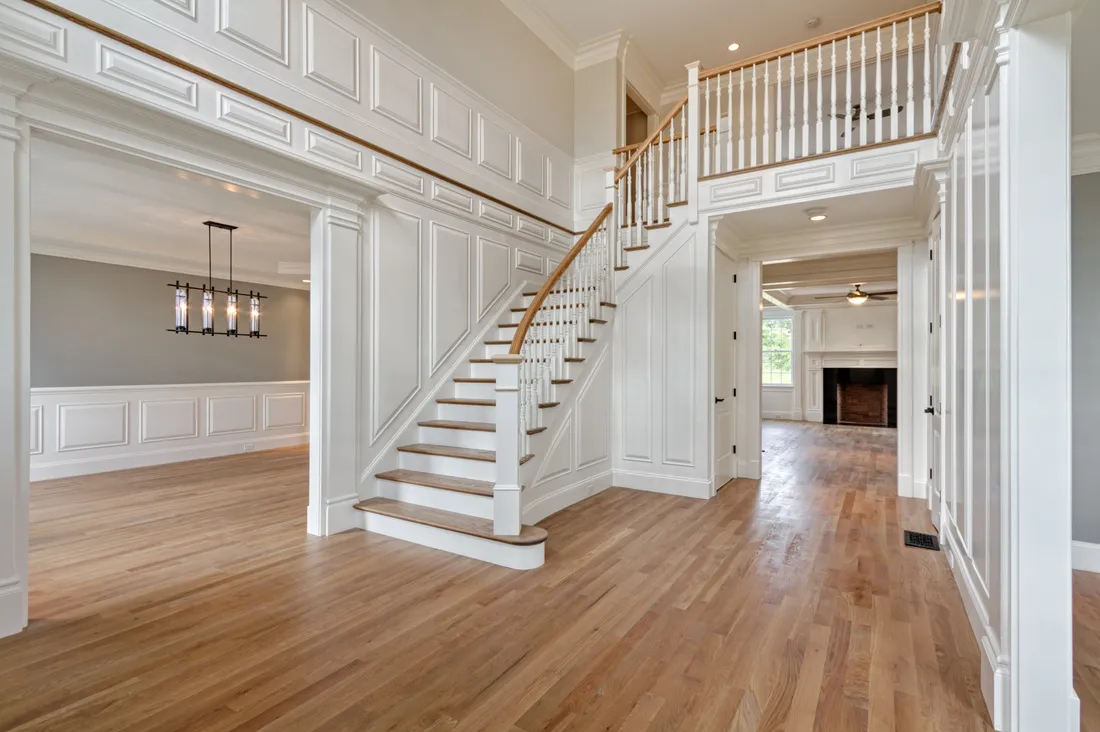 work photo from elitefinishcarpentry.com