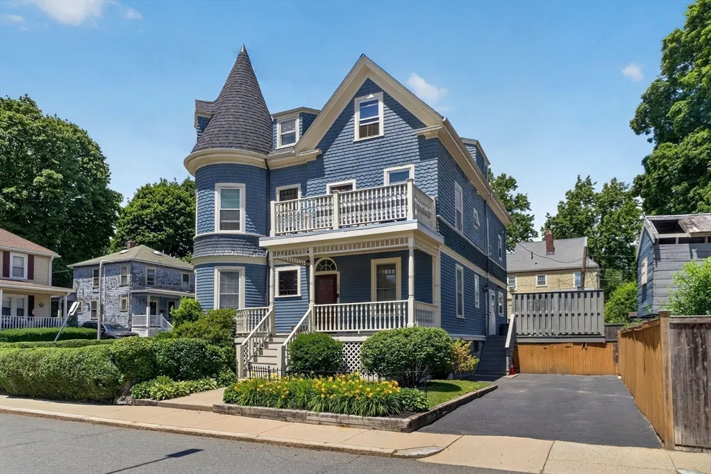 25 Weyanoke Street