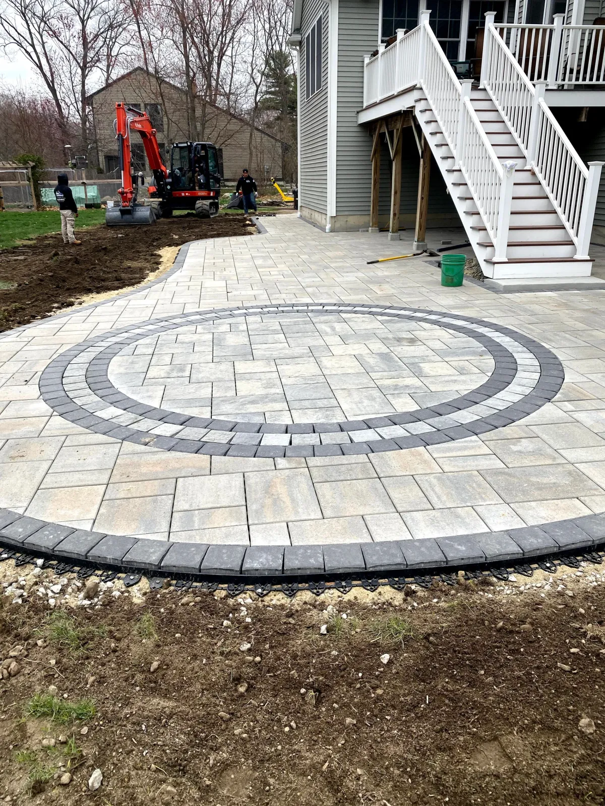 land-solutions-paver-patios-woburn-ma-7.jpg