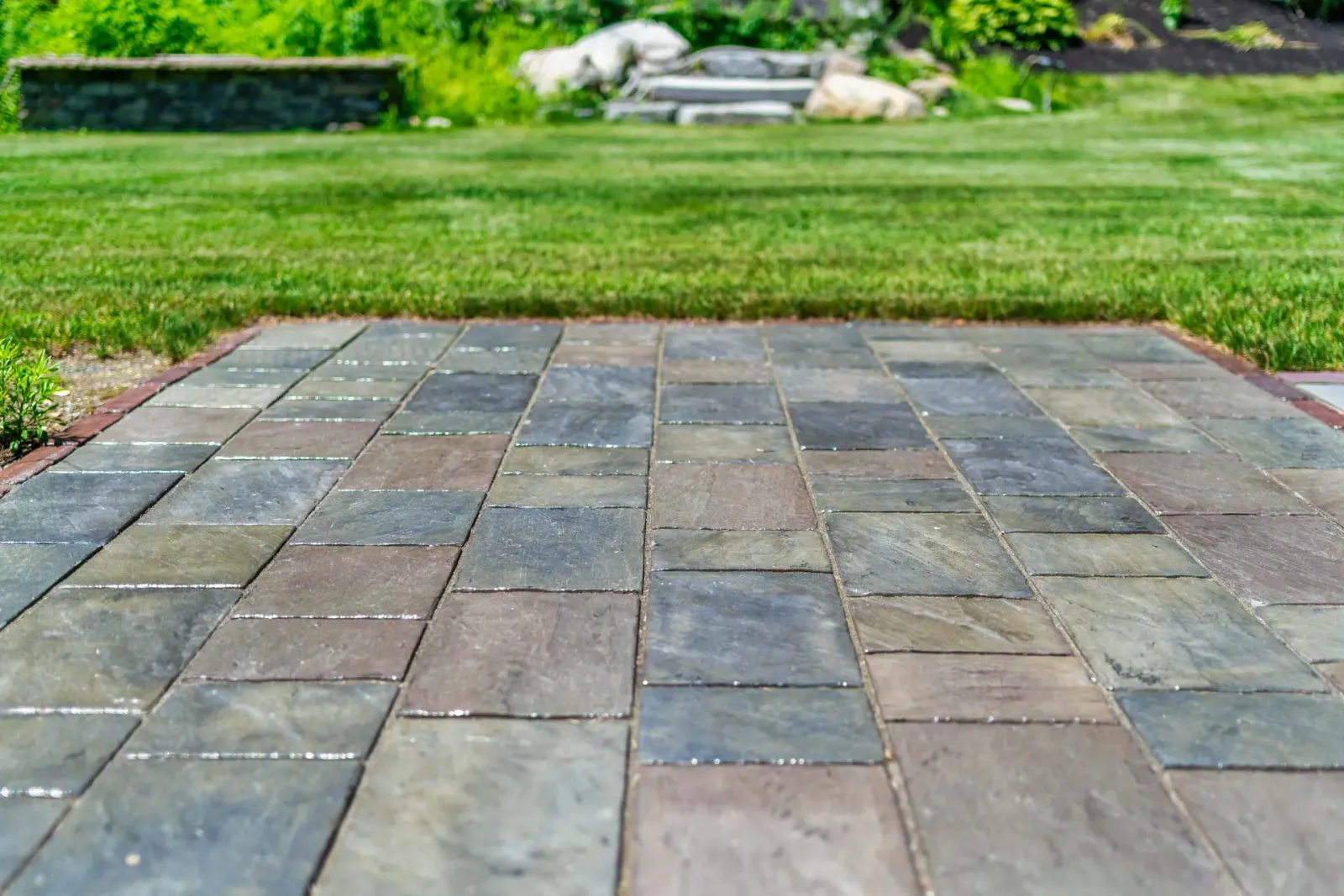 Artistic Landscapes Walkway Hardscape