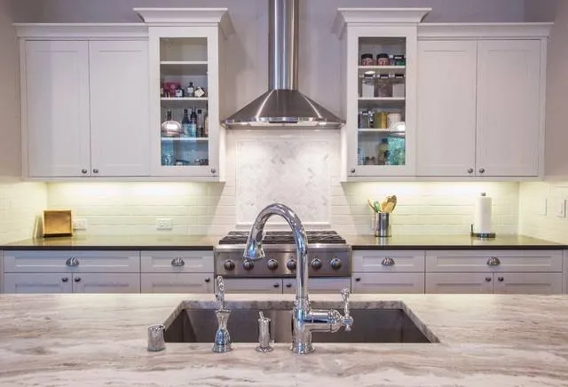work photo from marbleheadkitchens.com
