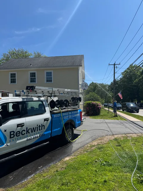 work photo from beckwithpowerwashing.com
