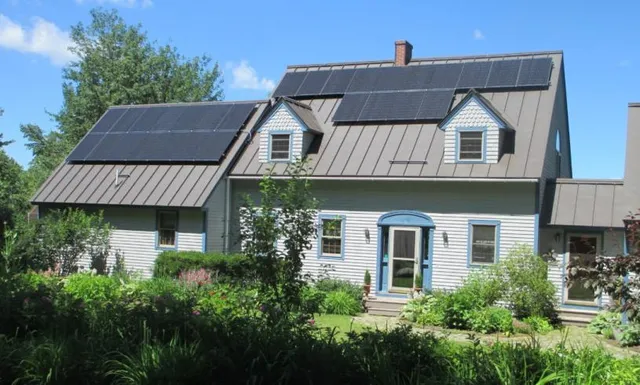 Twenty-Eight Panel Solar Electric System in Freeport