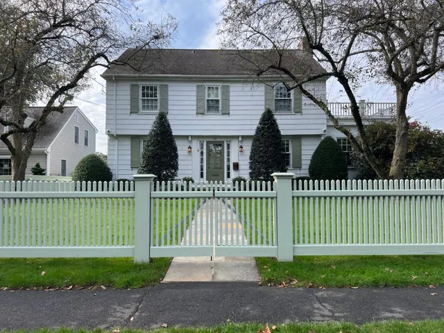 Picket Fence