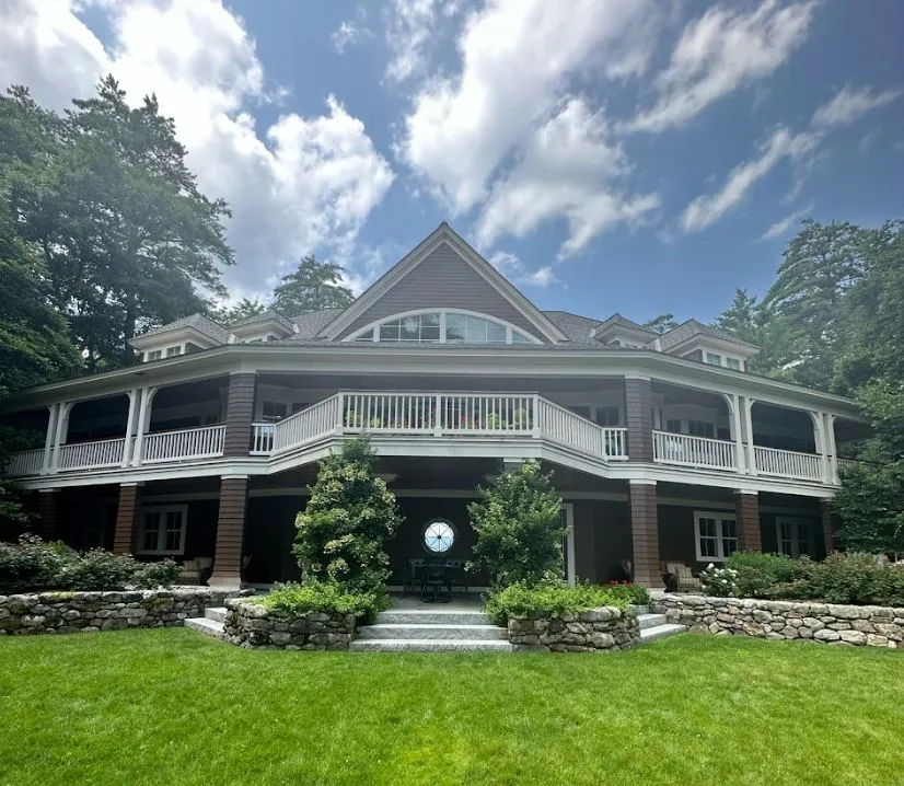 Exterior colonial home painting by High Power Pro Painting in Middleton, MA