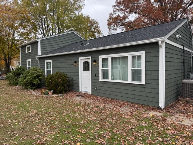 Dylan's Landscaping & Gutters work photo