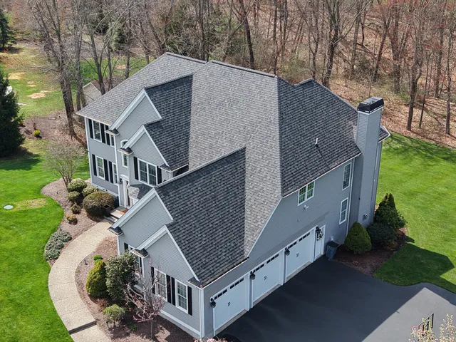 MDJ Roofing & Siding work photo