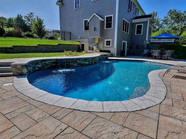 work photo from yankeepool.com