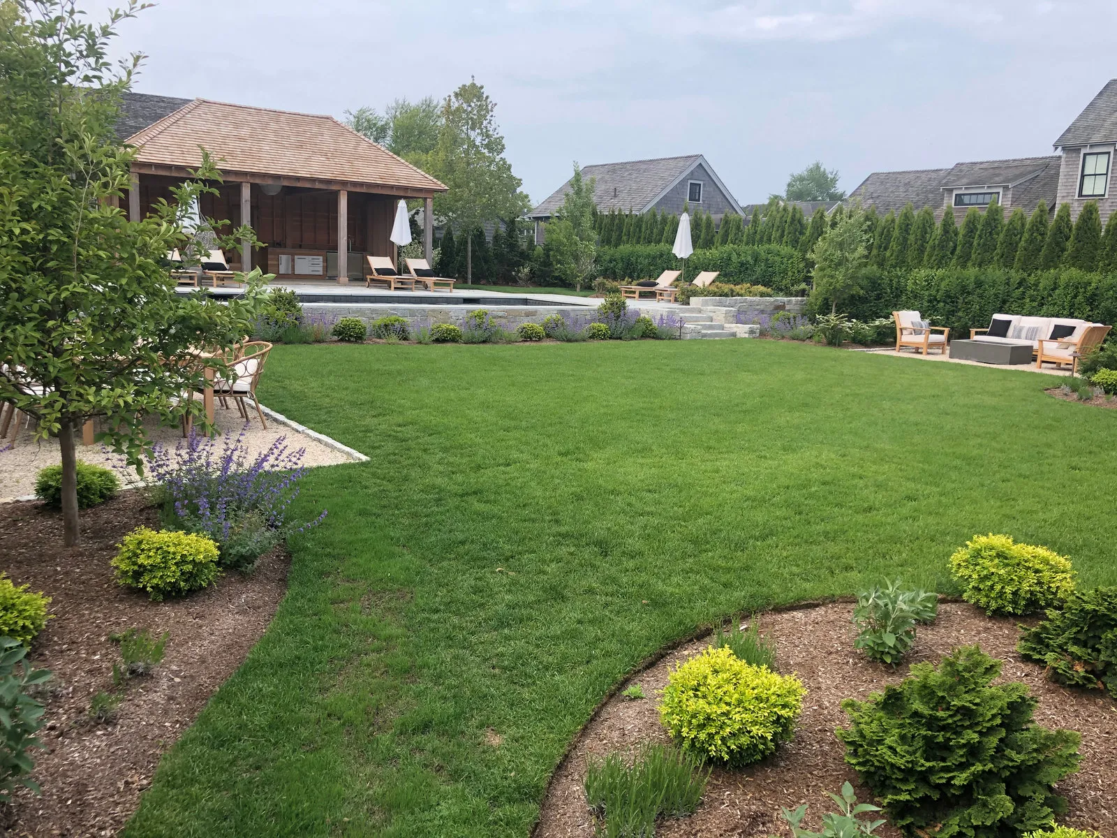 NICHOLAS FERRANTELLA LANDSCAPING researched project photo
