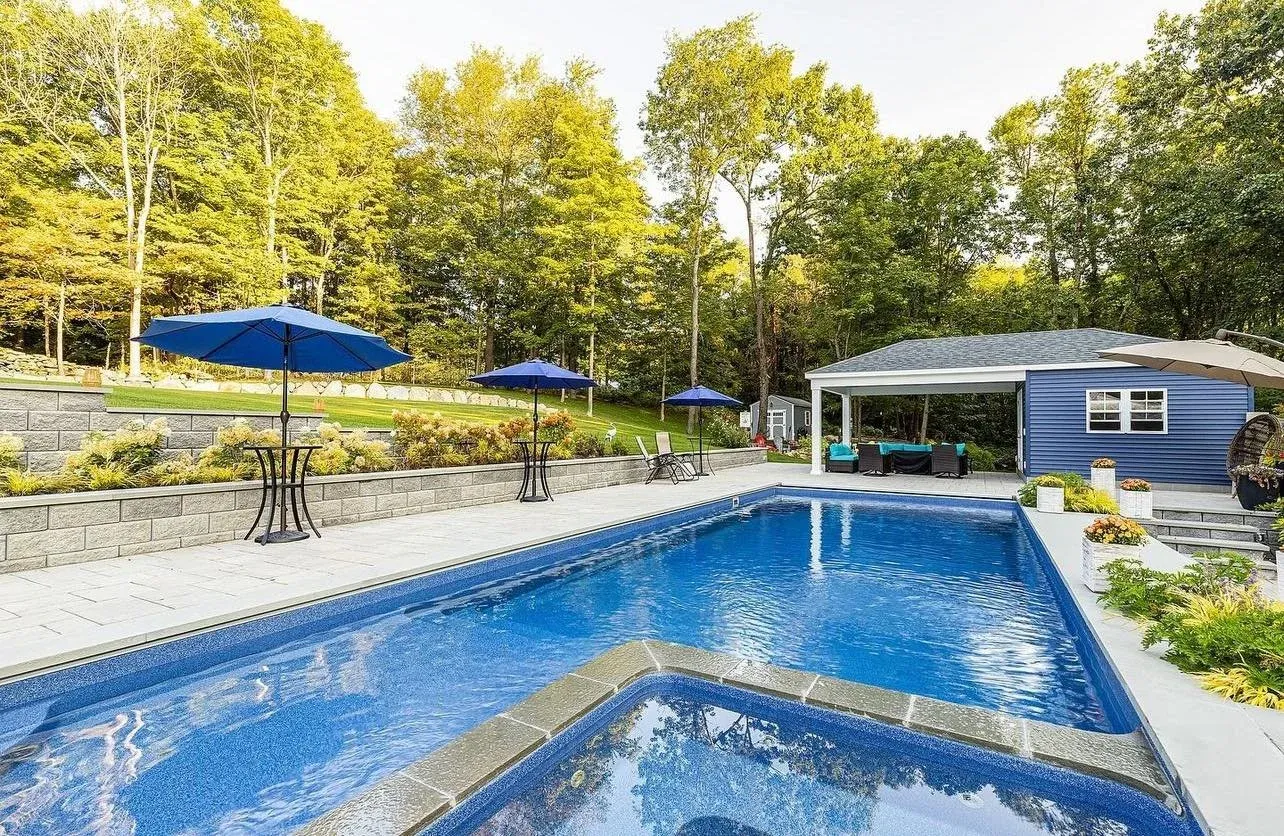 work photo from snyderpools.com