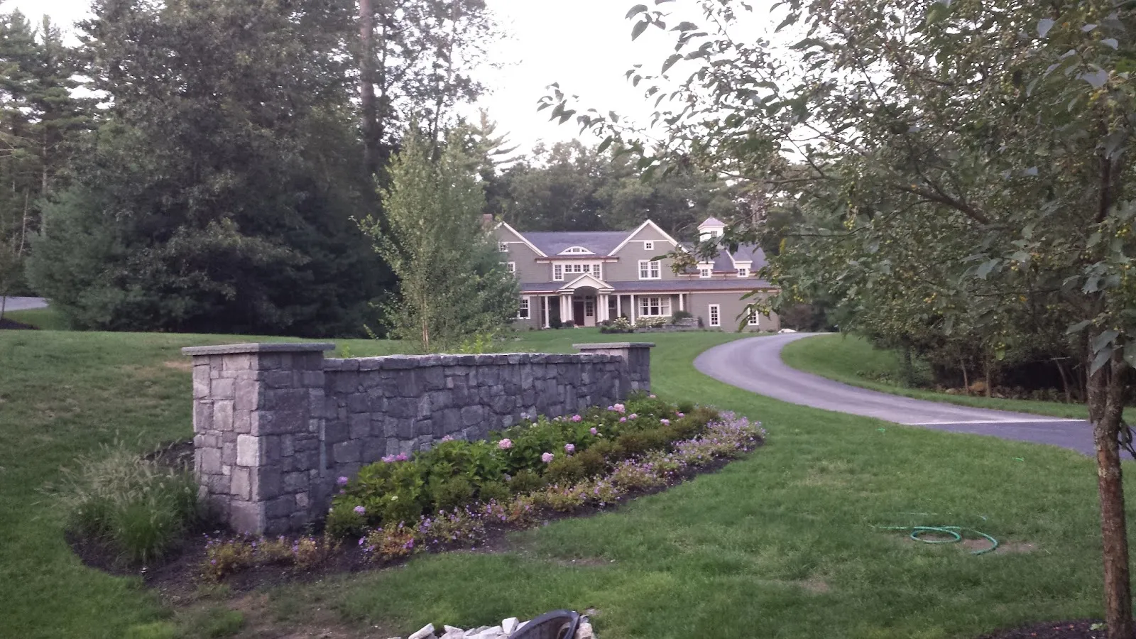 WE PAINTING & GENERAL SERVICES INC.