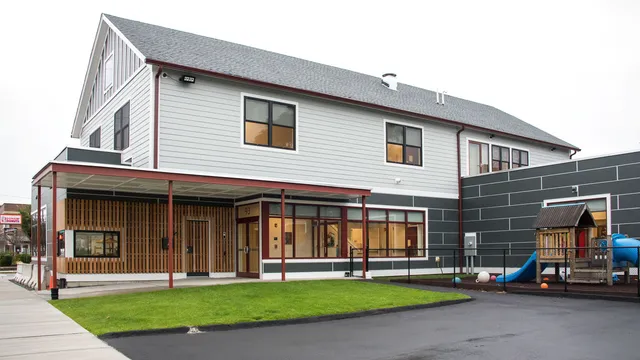 school general contractor in MA, NH & ME