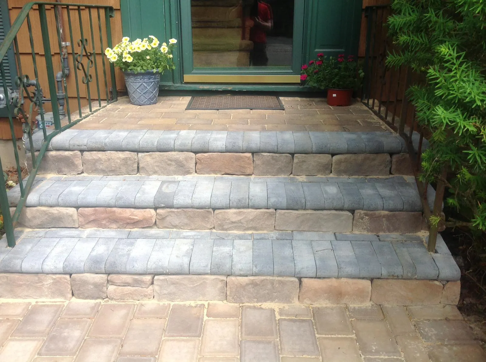 work photo from metricpavingandmasonry.com
