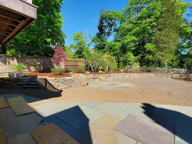 work photo from dejohnlandscaping.com