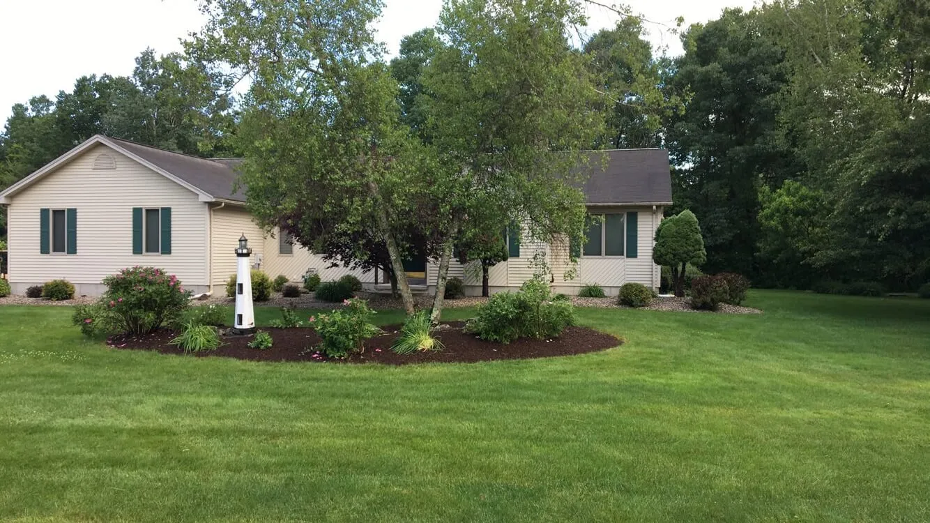 work photo from daveryanlandscapes.com