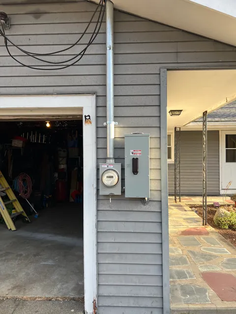 Jaden Dominski Electrician work photo