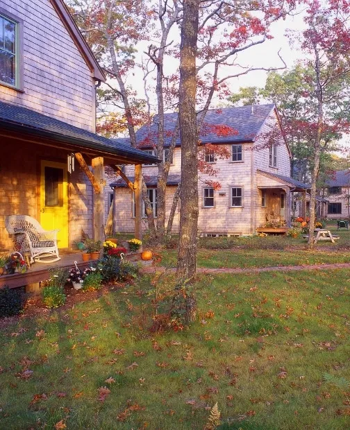 16 houses, completed in 2000, in partnership with Island Housing Trust and Cape Light Compact. A mix of subsidized and market-rate housing with extensive shared facilities.