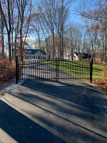 work photo from rocklandfencect.com