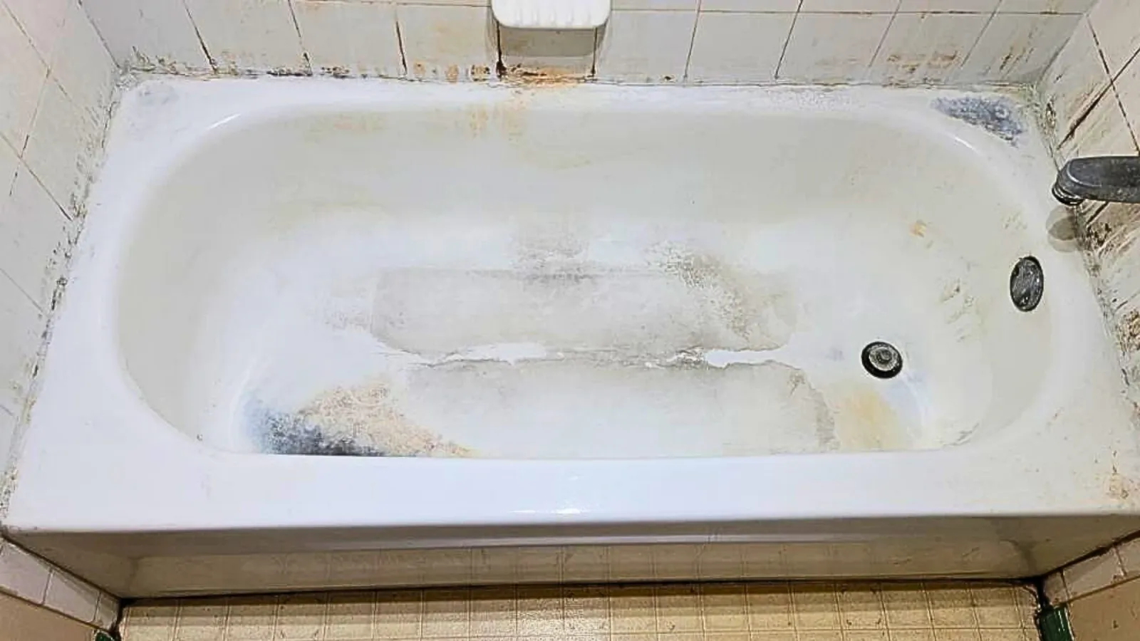 work photo from refinishedbathsolutions.com