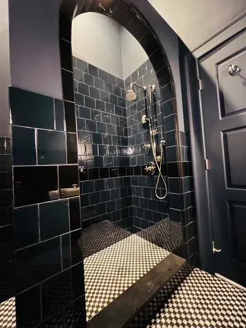 work photo from totallywickedtilellc.com