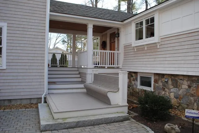 work photo from tompsoncustomhomes.com